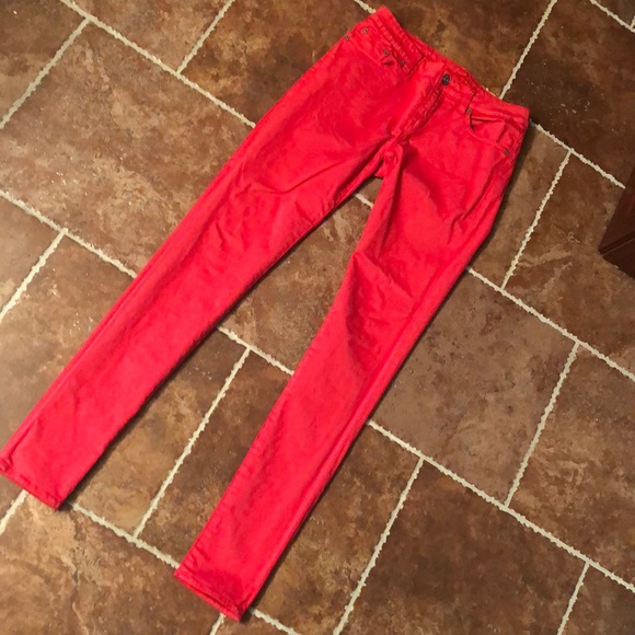 Red Jeans - Picture 1 of 3